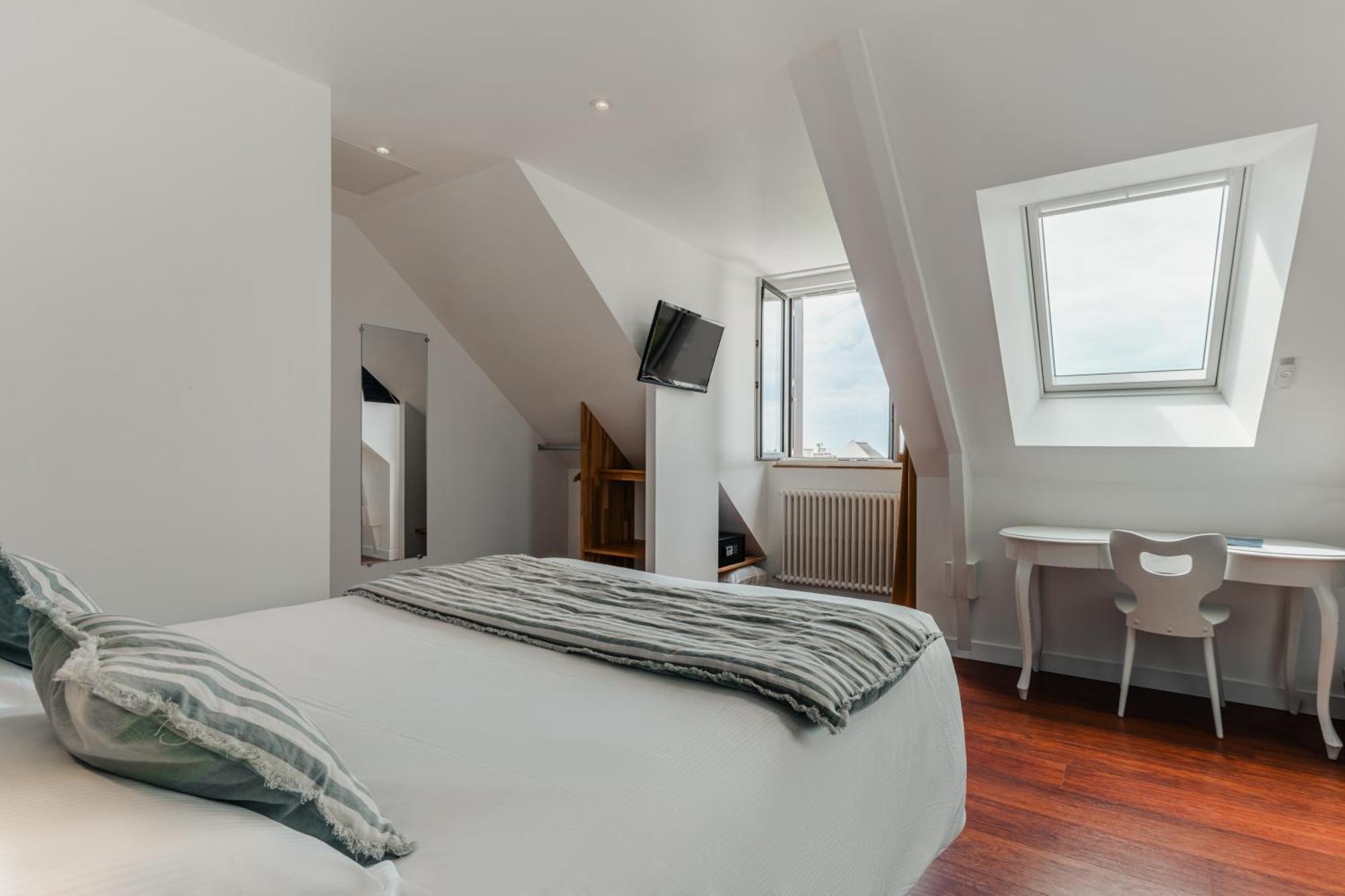 Hotel Spa De La Citadelle Lorient ポール・ルイ エクステリア 写真